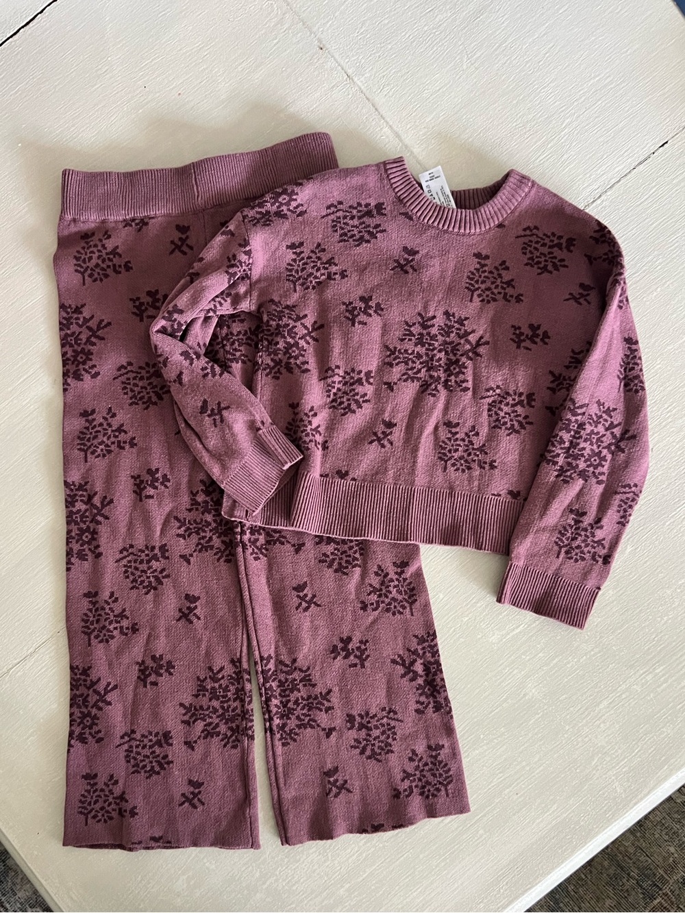 Modern Moments by Gerber Girl 2-Piece Floral Sweater Pant Set size 4 100% cotton